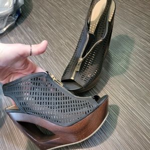 Call it spring wedges